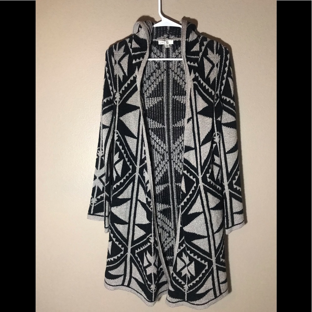 Long Sweater with Hood (tan/Black)